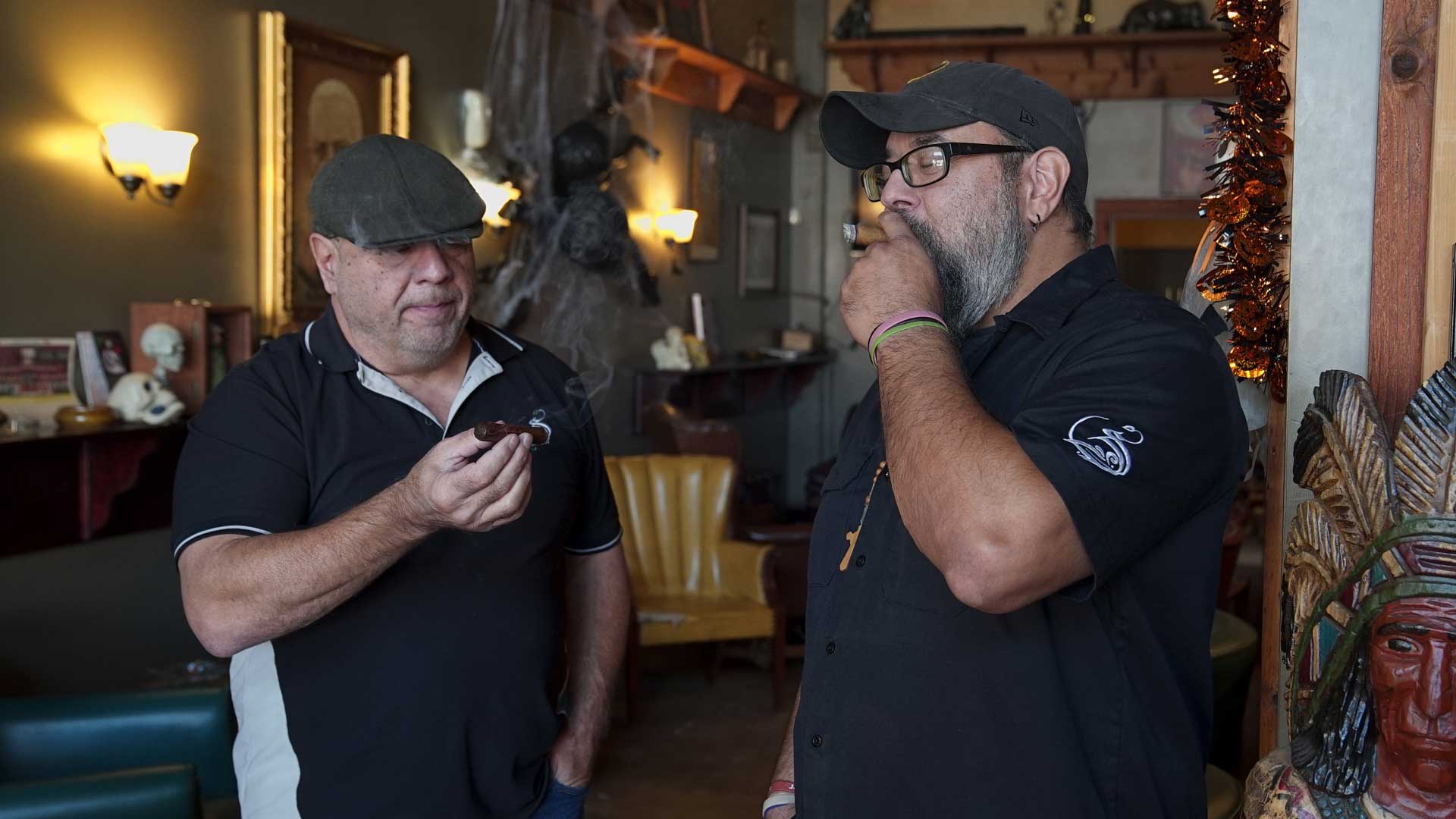 Cigar Shop in Rochester, NY | Santiago Cigar Shop